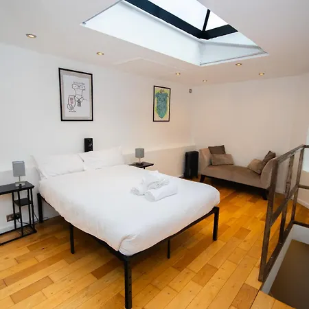 Charming 1 Bed Near Temple Meads Station & Cabot Circus Mall Casa de Férias *