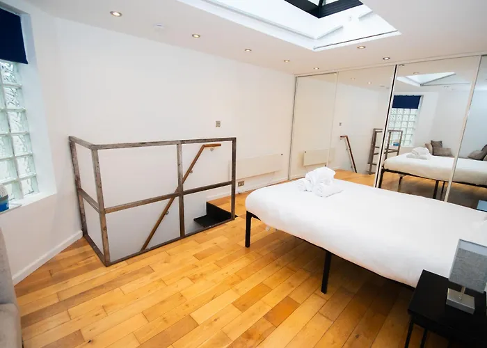 Casa de Férias Charming 1 Bed Near Temple Meads Station & Cabot Circus Mall Bristol